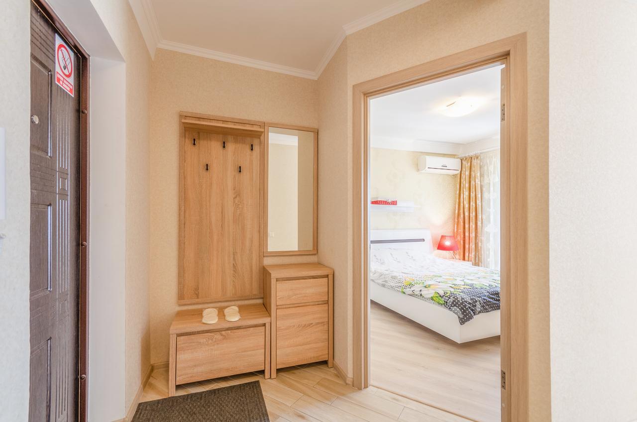 Artal Apartment On Obolonskyi Avenue 16A 키예프 외부 사진